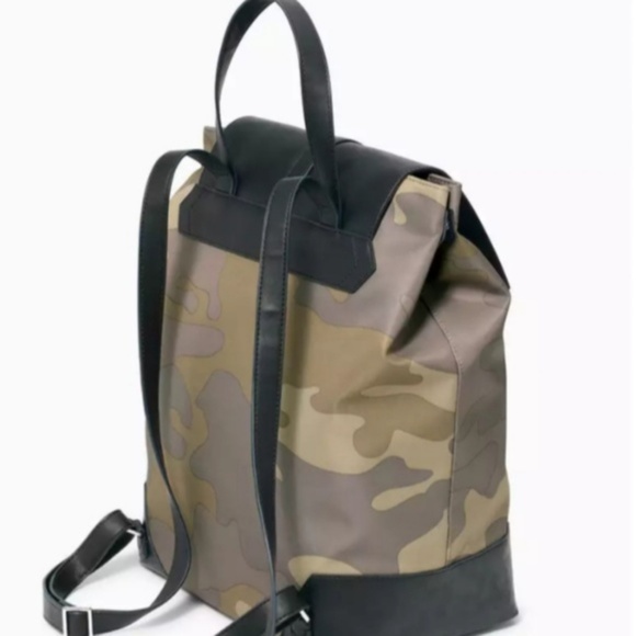 Stella & Dot | Ava Backpack in Camouflage - Picture 8 of 9